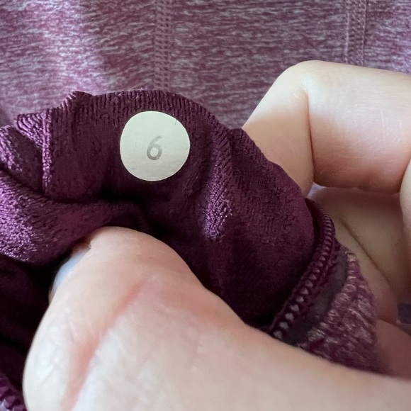 Lululemon Run: Your Heart Out Pullover in Heathered Plum Size 6 - Picture 5 of 6